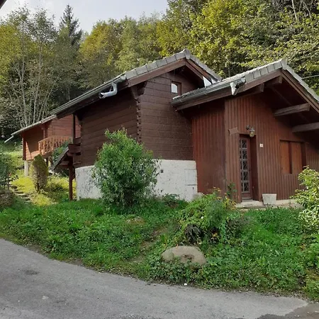 Impasse Charmaury Et Refuge Chalet